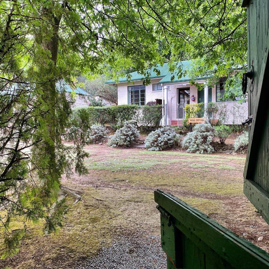 Mkomazana Mountain Cottages Himeville Exterior photo